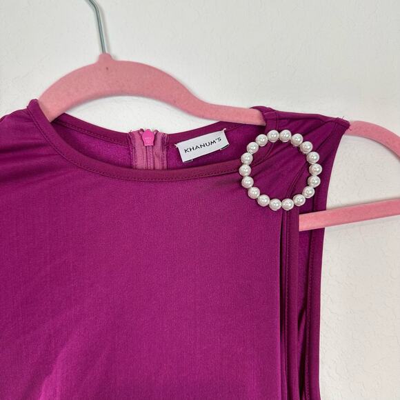 NEW Khanums x REVOLVE Khriya Pearl Trim Maxi Dress in Cranberry Size XS - Picture 4 of 9